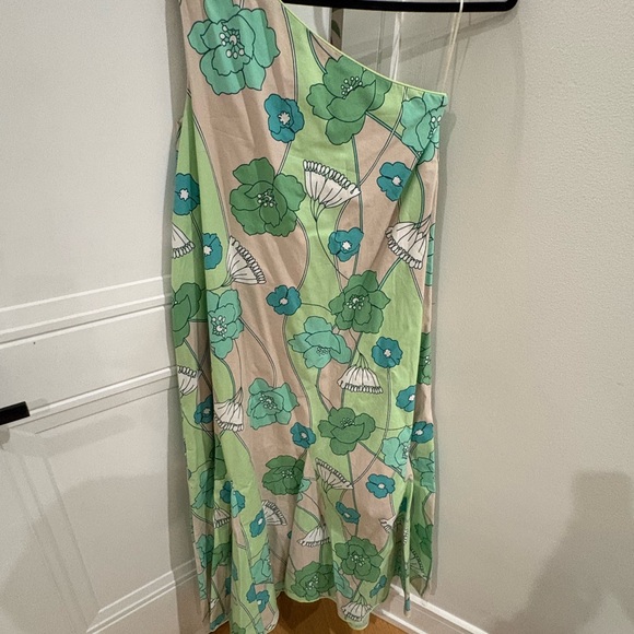 Tuckernuck Hyacinth House Sabine Floral Mint Green One-Shoulder - Picture 3 of 5